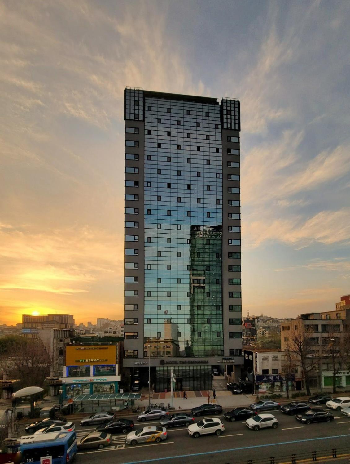 Hotel The Designers Seoul Station Exterior photo
